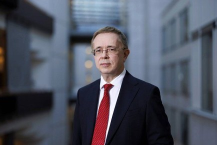 Politico: ЕП отменил визит на Украину из-за крайне правого немецкого политика