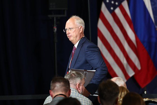 Дмитриев: Пресса Европы и Британии пытается сорвать урегулирование на Украине