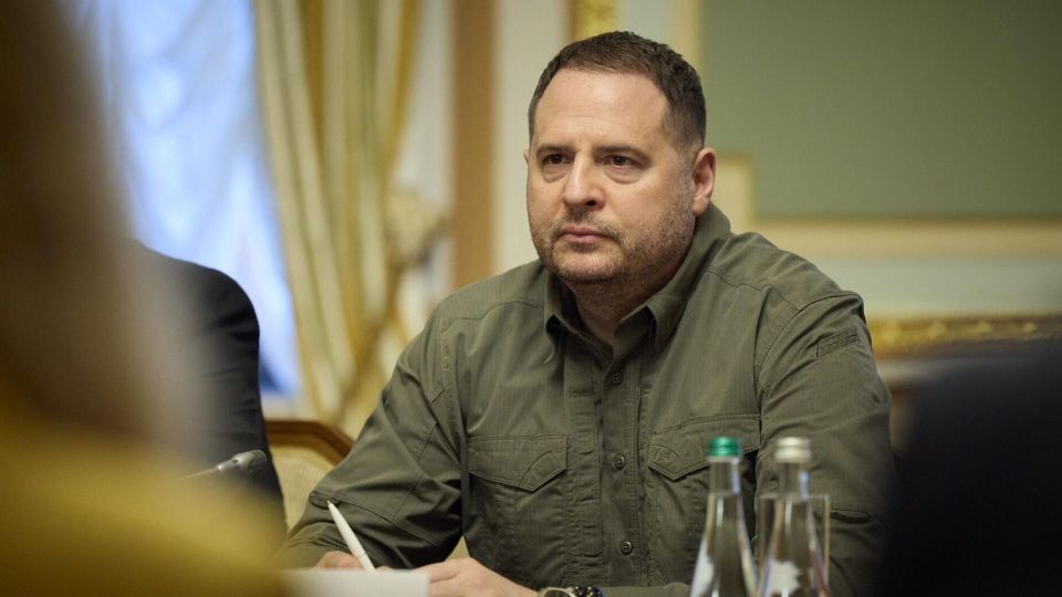 Источник разочарования Белого дома, провалы ВСУ, "недоуволенный" Ермак. Хроника событий на утро 5 декабря