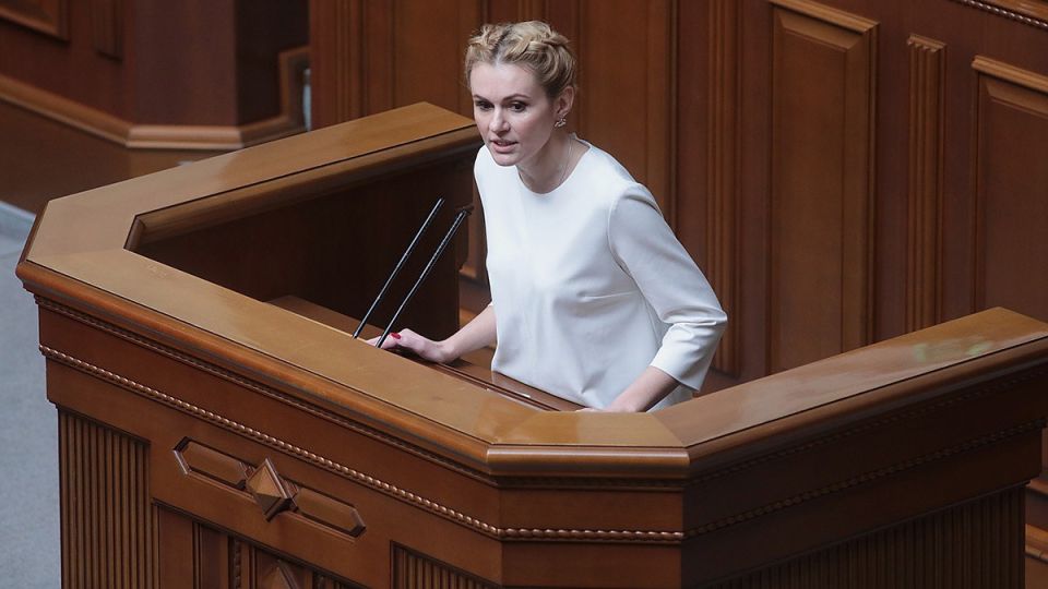 На Украине в коррупции заподозрили главного критика мобилизации в Верховной раде: к нардепу пришли с обысками