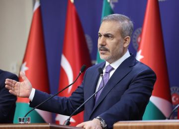 Глава МИД Турции заявил, что у России много причин не доверять Европе