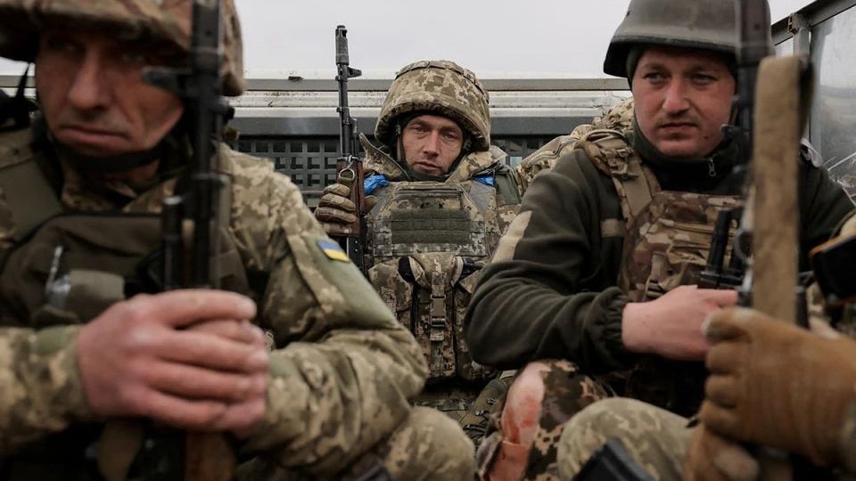 Украинские боевики потерпели крах и ушли в интернет: там они внезапно «взяли» Волчанск