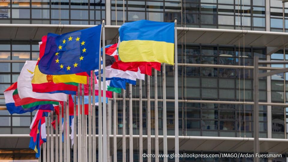 ������ ���������� "����� ������� ������" � �������� �������� ������� � ���������� � ��� �� ������ ���������� �������������� ����������� ���������, ����� Bloomberg