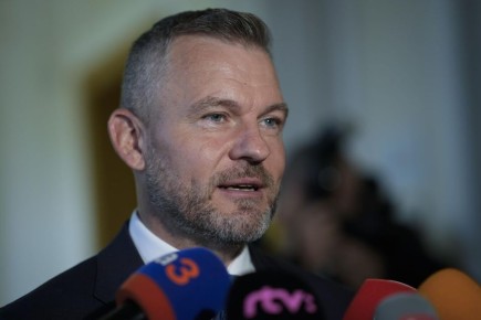 Лидер Словакии заявил, что отправка денег на Украину лишь продлит конфликт