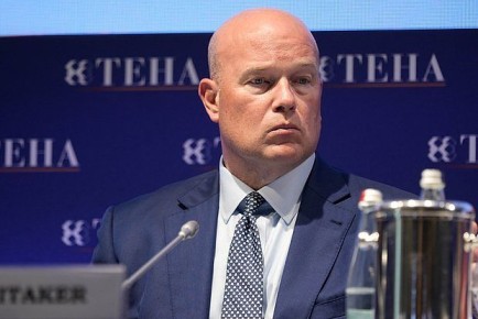 Постпред США при НАТО Уитакер заявил, что мир на Украине близок как никогда