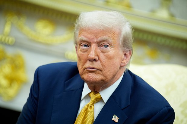 Daily Mail: Коррупционный скандал дал Трампу рычаг давления на Зеленского