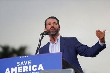 Трамп-младший допустил, что его отец отвернется от Украины