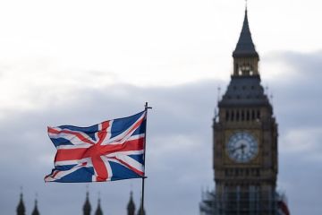 NI: Британия хочет выиграть время и восстановить военные мощности Украины