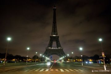 FT: Франция не хочет использовать российские активы в ее банках