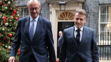 Мерц и Макрон заявили Зеленскому, что ближайшие дни станут для Украины решающими