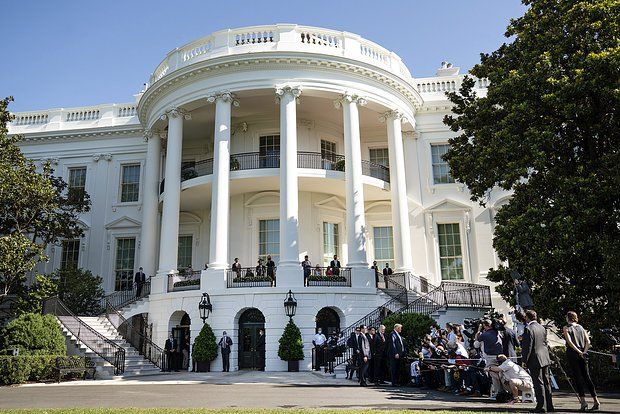 Axios: ��� ������� ������������ ����������� ����� ���������� � ������