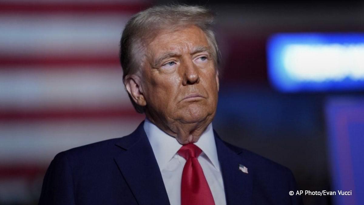 Пришло время провести президентские выборы на Украине, заявил Трамп