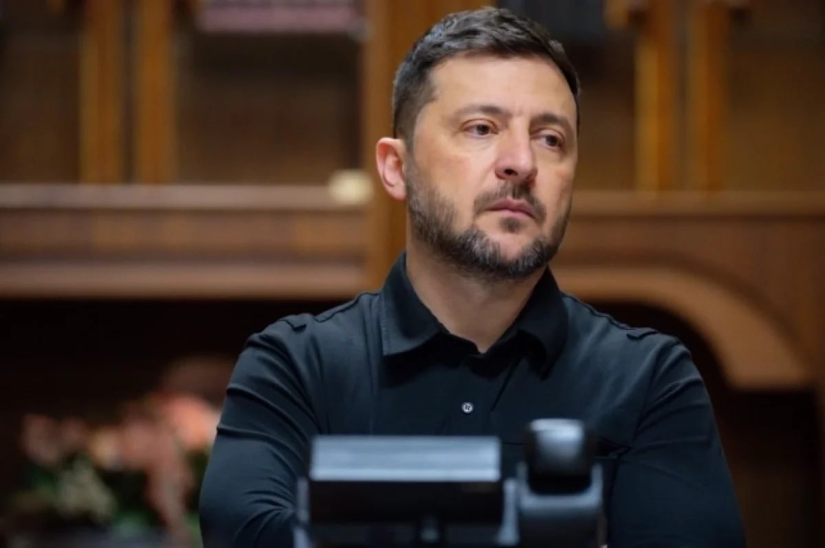 Зеленский может бежать из Украины на бронетранспортёре, предположил ветеран КГБ Фонарев