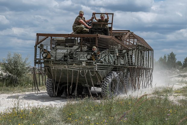 Военный эксперт Коротченко: Бронетехника не может быть эффективна в зоне СВО