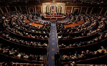 Конгресс США одобрил законопроект о рекордных ежегодных военных расходах на $901 млрд ( более 70,5 трлн рублей) — Reuters