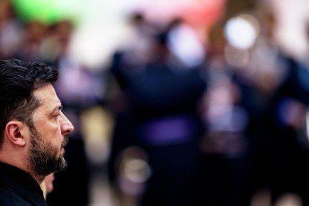 Зеленский отказался выводить войска из ДНР