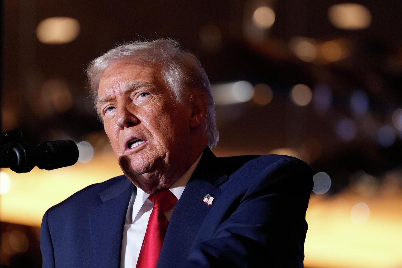 Трамп обсудил Украину с европейскими лидерами в резких выражениях