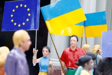 РИА: Экс-подполковник СБУ Прозоров показал файлы о причастности Запада к Майдану