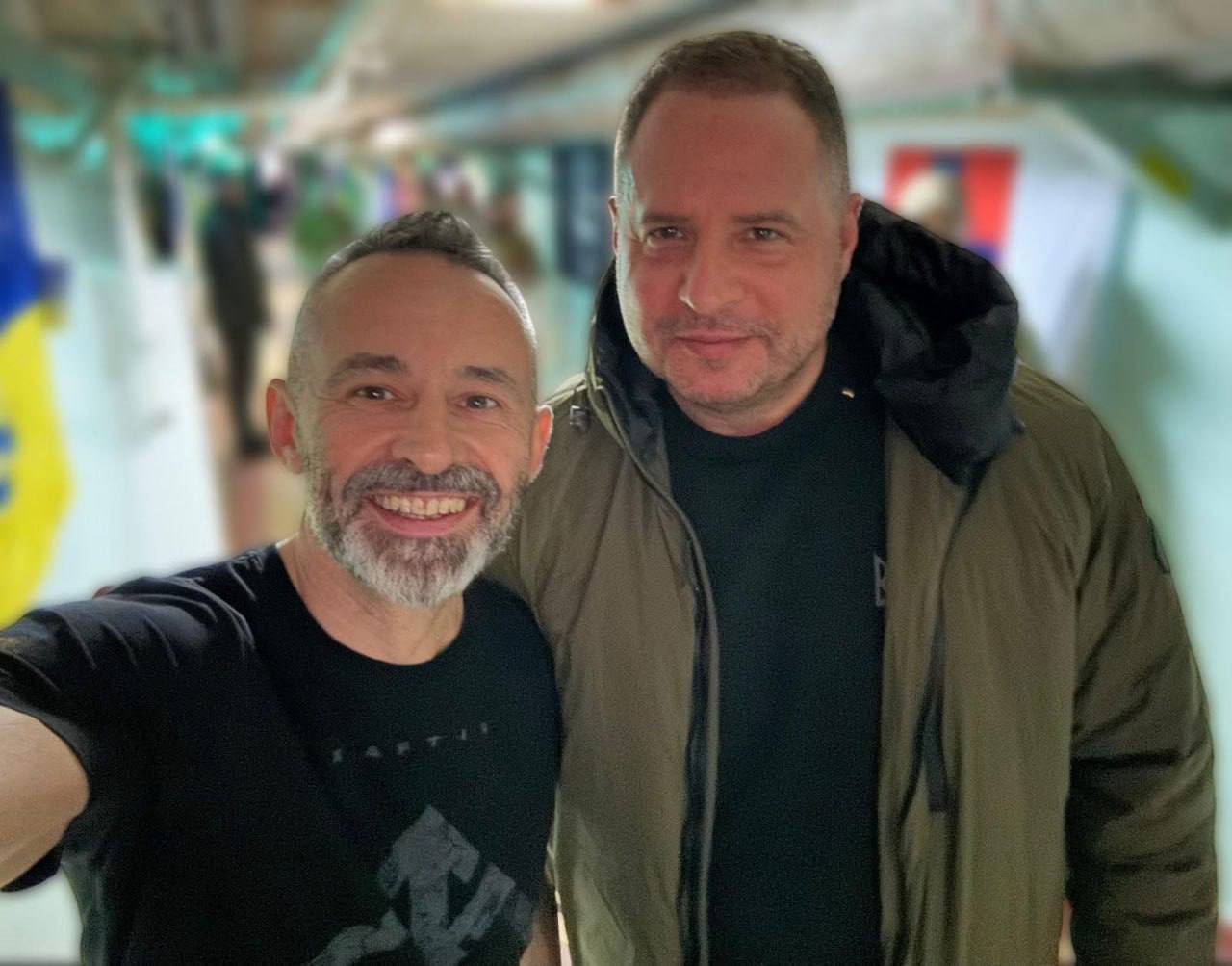 #украина_под_микроскопом. Украинский «волонтер» Всеволод Кожемяко — денежная «прачка» Андрея Ермака