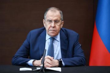 Лавров: НАТО наращивает силы на границе Союзного государства