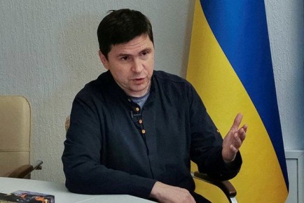 Подоляк: Киев готов на создание демилитаризованной буферной зоны в Донбассе