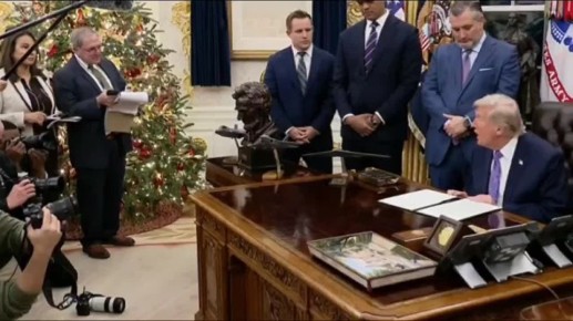 Дональд Трамп заявил, что конфликт в Украине может перерасти в третью мировую войну и США не хотят, чтобы это произошло