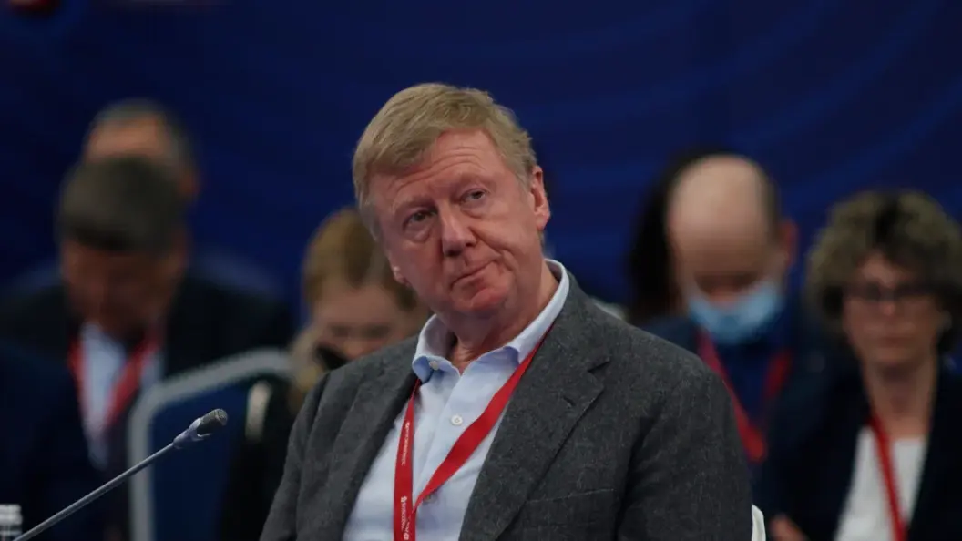 Продают квартиры и борются за пенсии в России: Чем сейчас занимаются сбежавшие предатели