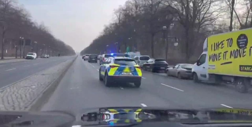 Уиткофф и Кушнер прибыли в Берлин для переговоров по прекращению конфликта на Украине — The Associated Press