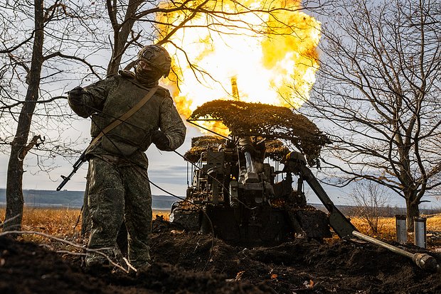 Песков: Придя к власти, Зеленский продолжил приближать войну