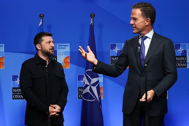 FT: Зеленский и Рютте просили фон дер Ляйен не критиковать Трампа