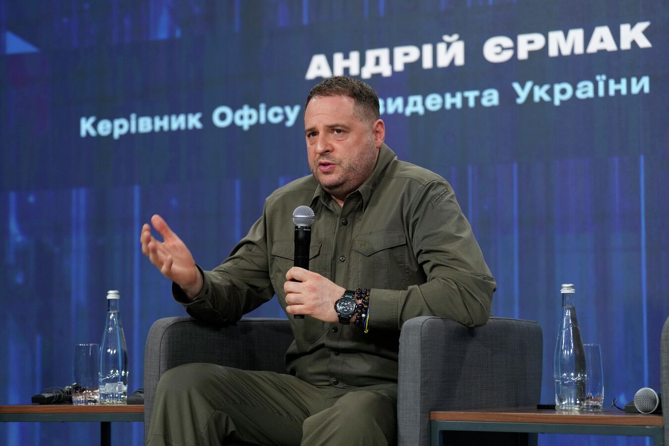 Ермак не числится в Службе внешней разведки Украины, заявил депутат Рады