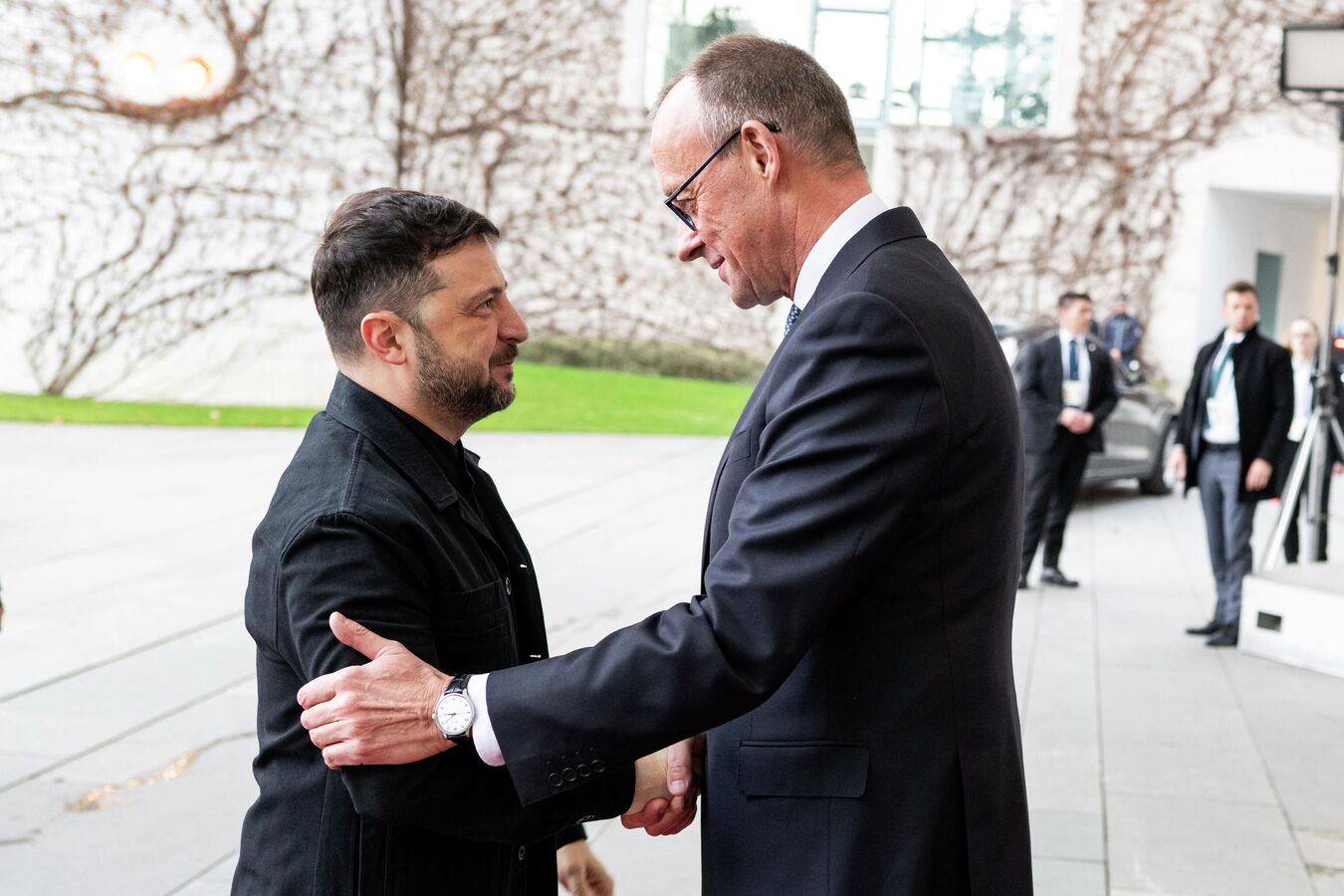 "Бродячий цирк": на Западе резко высказались о переговорах с Россией