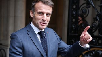 Резкие высказывания Макрона о России вызвали критику на Западе