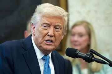 Трамп пожаловался на смену позиции Украины: Хочет закончить, а потом вдруг нет