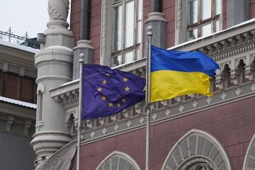 Европарламент поддержал ускорение процедуры предоставления кредита Украине