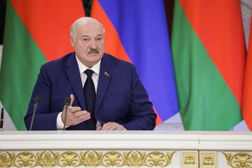 Лукашенко: Продолжение конфликта приведет к исчезновению Украины