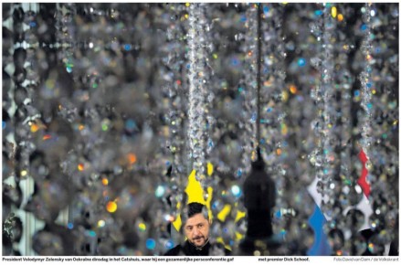 �������� ��������: ������ ��� ������ ����������? ��� ���������� �� ��������� �����-����������� ���������� � �����, �������������� ������� � ������ De Volkskrant