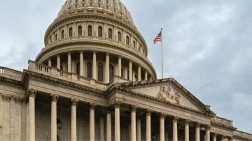 Конгресс США утвердил рекордный оборонный бюджет на 2026 год, он подразумевает выделение $800 млн на "поддержку" Украины