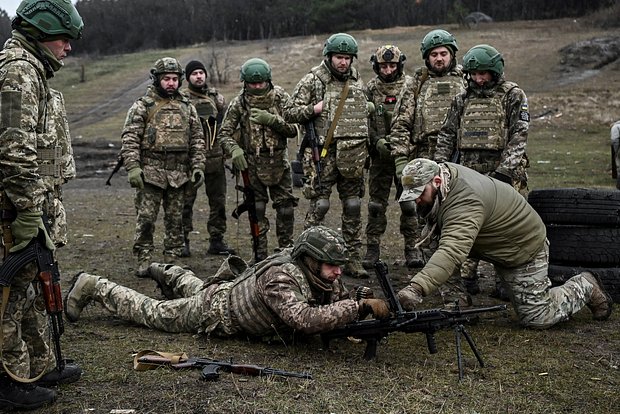 РИА Новости: Бойцы ВСУ готовы бежать с позиций в Подолах из-за голода