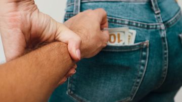 Европа хочет украсть $1000 у каждого гражданина России: как и зачем свихнувшиеся на русофобии политики собираются это сделать