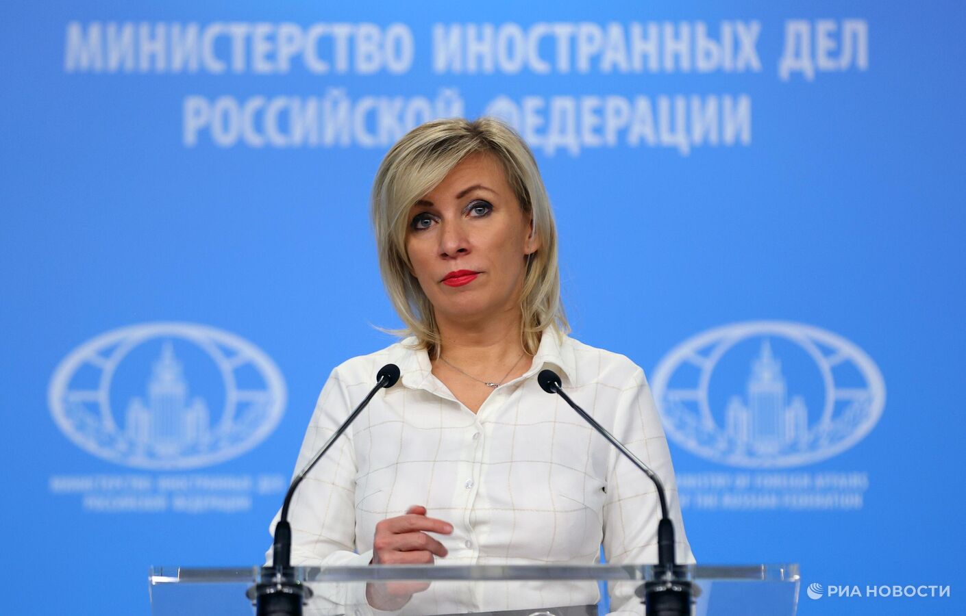 Захарова заявила об отсутствии информации о возможной встрече Украины и США