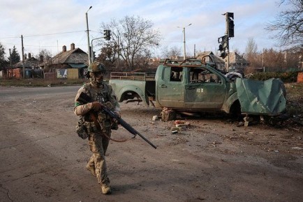 Евродепутат Кеннес: ЕС является проблемой для достижения мира на Украине