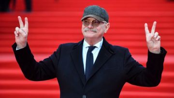 Михалков показал пророчество 1992 года: "Вы отдаёте себе отчёт, что будет на Украине?"