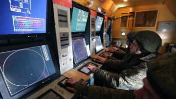 Работа ПВО и ограничения на полёты. Сводка угроз ракет и БПЛА по регионам России к этому часу