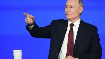 "����������������� ������� �������": ������� ��� � �����-����������� ������