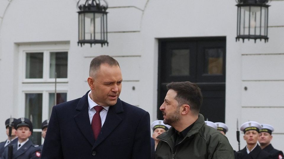 В Польше рассказали о поступке президента перед встречей с Зеленским: что он сделал