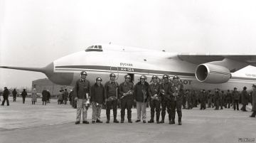 ������ �������: #����. 24 ������� 1982 ���� � �������� ������ ����� ������� ��-124 ��������