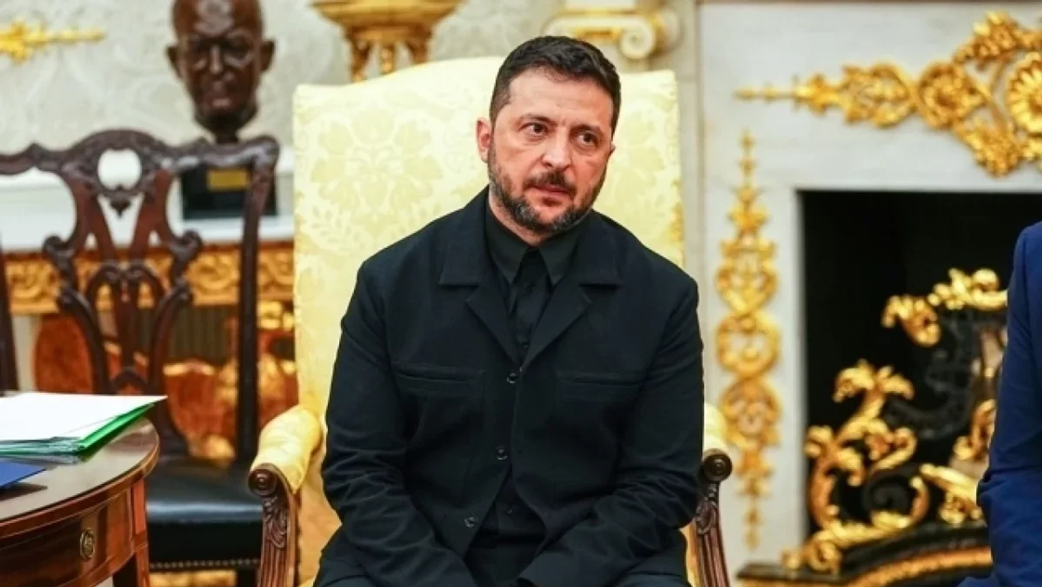 После блэкаута на пляж: Зеленский летит во Флориду "на переговоры". Хроника событий на утро 26 декабря