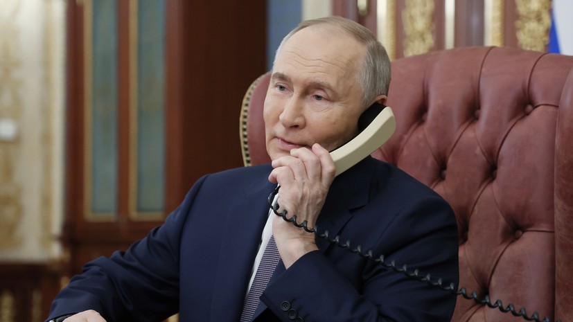 Ушаков: Путин согласился с работой по урегулированию в рамках рабочих групп