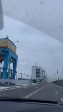 �������� ��� �����. ����� ���������� ��������� ������ �� ���������� ����������, ��� �� �����, � ����� ������������� ������ ������� � ������� ���